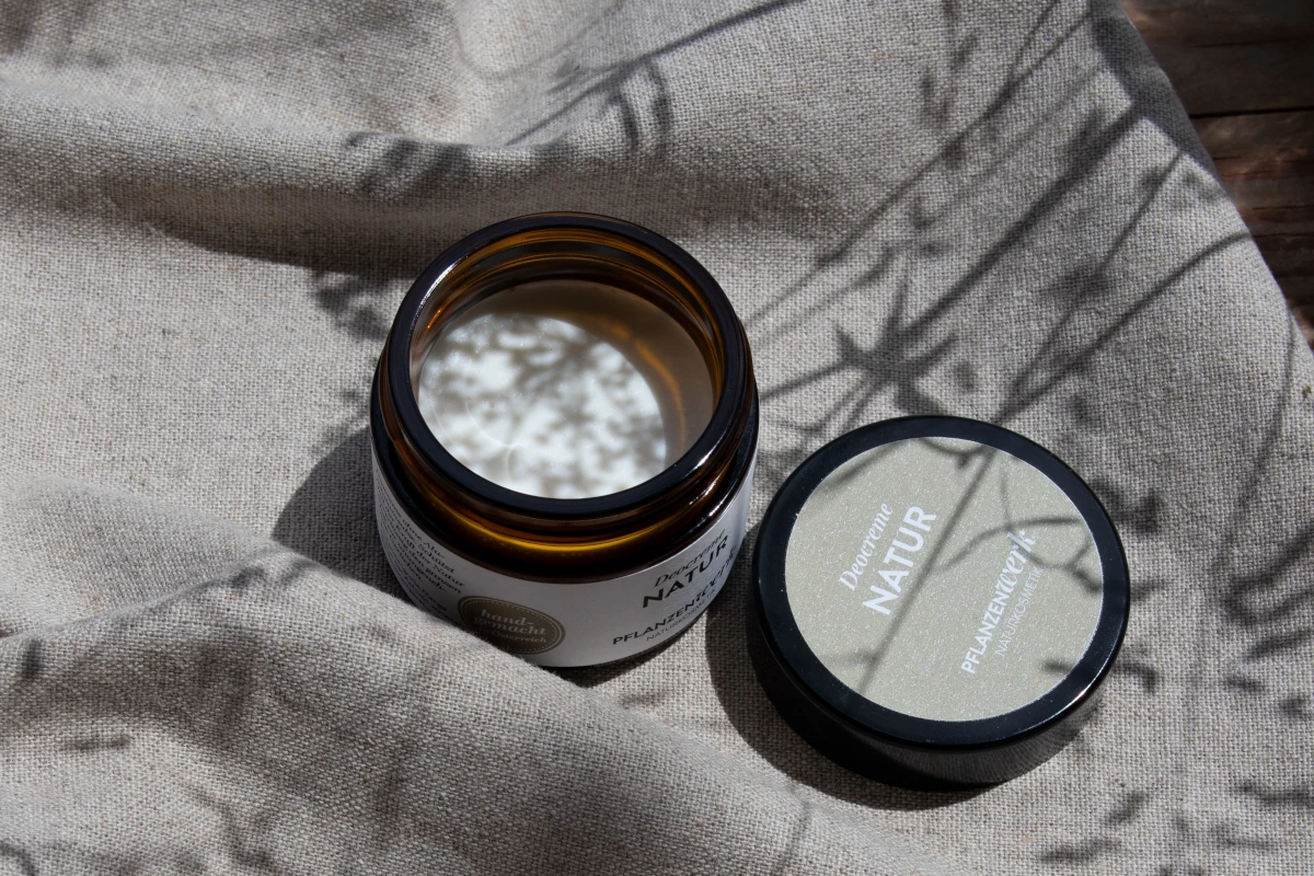 Pflanzenwerk Naturkosmetik - Seifen, Deocremes, Festes Shampoo